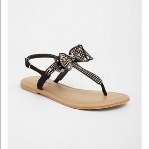 Torrid black pearl bow sandals wide